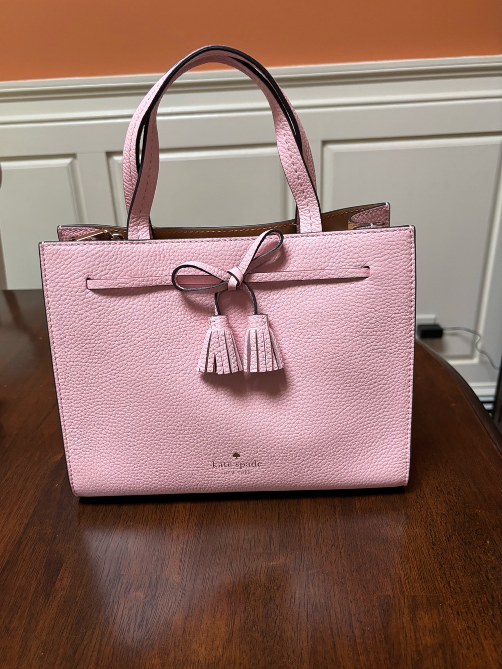 NWT Kate Spade Pebble Leather Satchel crossbody, with tassel bow Tea Rose color